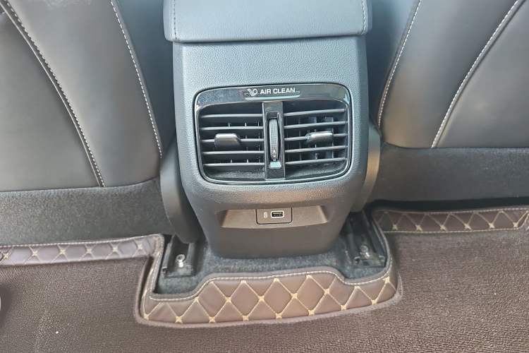 Used GAC Trumpchi GS4 2023 270T Automatic Smart Drive Navigation Edition Interior 1