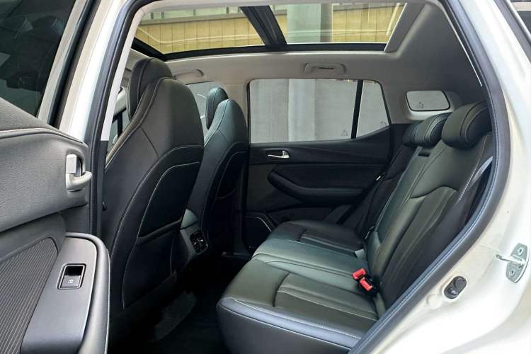 Used GAC Trumpchi GS4 2023 270T Automatic Smart Drive Navigation Edition Interior 6