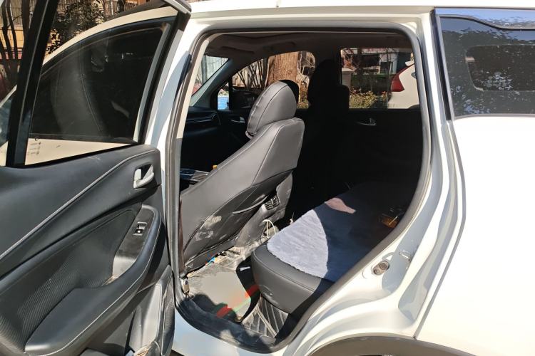 Used GAC Trumpchi GS4 2023 270T Automatic Smart Drive Navigation Edition Left Rear Seat