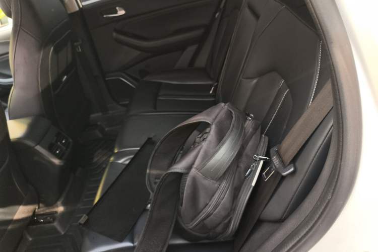 Used GAC Trumpchi GS4 2023 270T Automatic Smart Drive Technology Edition Left Rear Seat