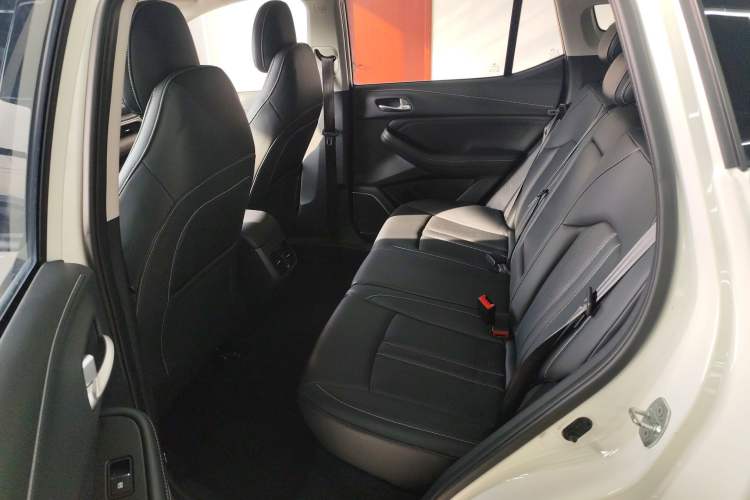 Used GAC Trumpchi GS4 2023 270T Automatic Smart Drive Technology Edition Left Rear Seat