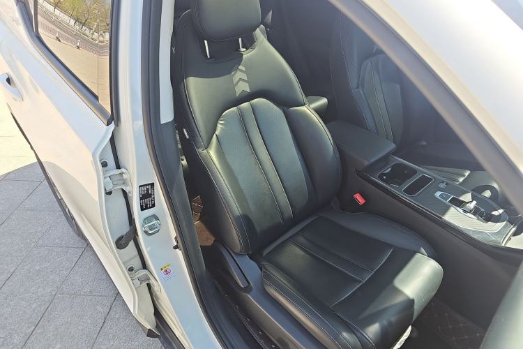 Used GAC Trumpchi GS4 2023 270T Automatic Smart Drive Navigation Edition Right Front Seat