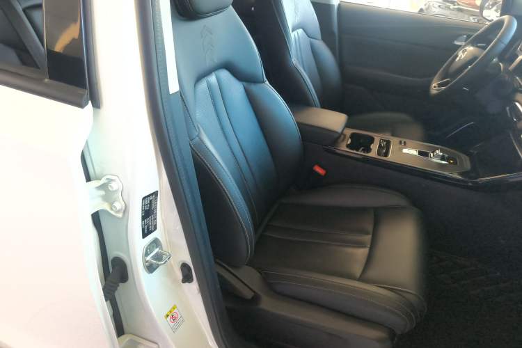 Used GAC Trumpchi GS4 2023 270T Automatic Smart Drive Technology Edition Right Front Seat
