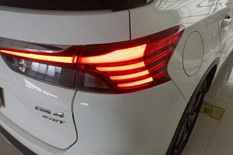 Used GAC Trumpchi GS4 2023 270T Automatic Smart Drive Technology Edition Right Rear Taillight