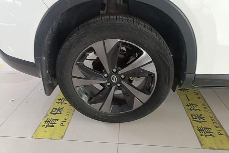 Used GAC Trumpchi GS4 2023 270T Automatic Smart Drive Technology Edition Right Rear Wheel Hub