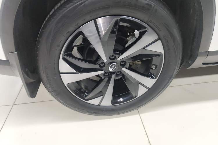 Used GAC Trumpchi GS4 2023 270T Automatic Smart Drive Technology Edition Right Rear Wheel Hub
