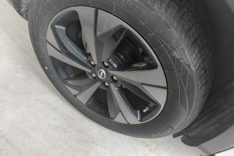 Used GAC Trumpchi GS4 2023 270T Automatic Smart Drive Technology Edition Right Rear Wheel Hub
