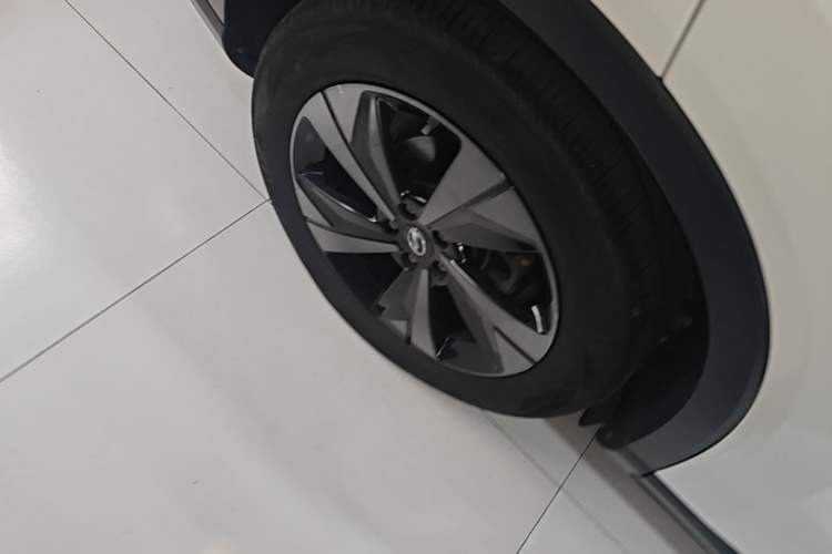 Used GAC Trumpchi GS4 2023 270T Automatic Smart Drive Technology Edition Right Rear Wheel Hub