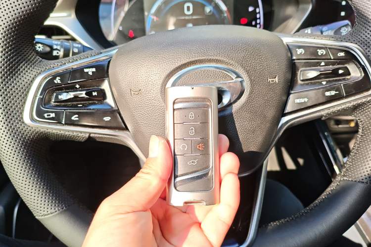 Used GAC Trumpchi GS4 2023 270T Automatic Smart Drive Navigation Edition Vehicle Key