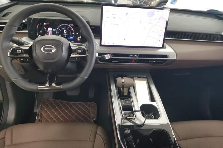 Used GAC Trumpchi GS4 2024 MAX 1.5T Flagship Edition Center Console