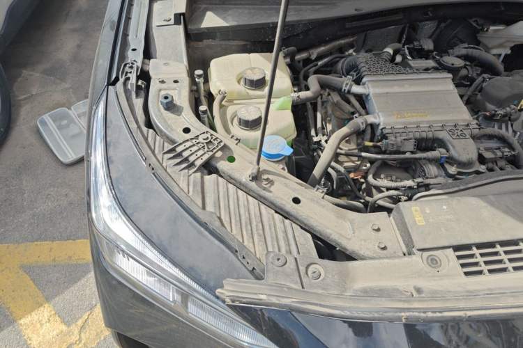 Used GAC Trumpchi GS4 2024 MAX 1.5T Flagship Edition Engine Bay Right