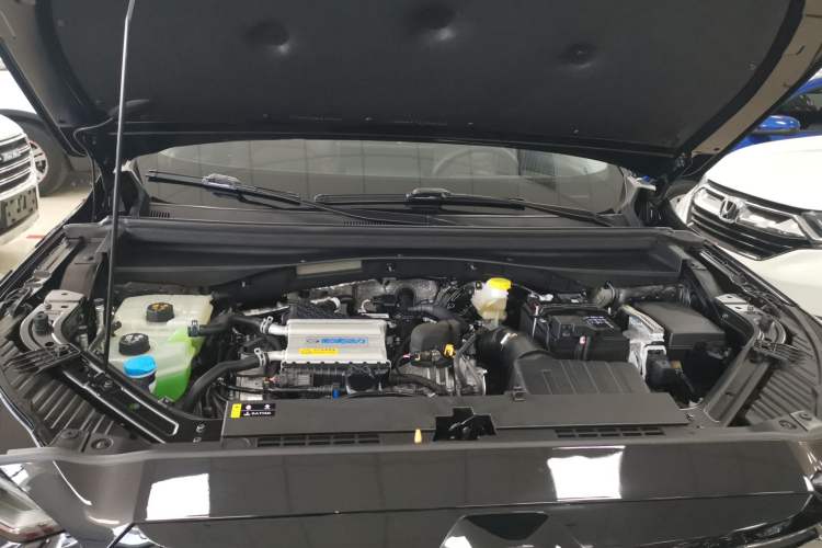 Used GAC Trumpchi GS4 2024 MAX 1.5T Flagship Edition Engine Bay
