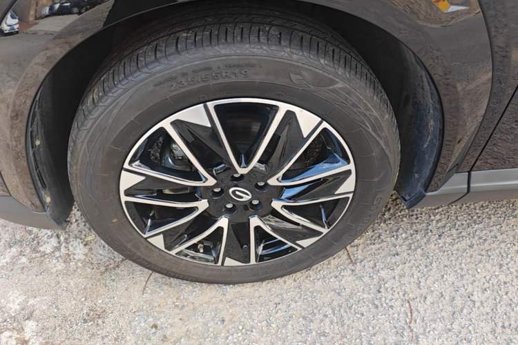 Used GAC Trumpchi GS4 2024 MAX 1.5T Flagship Edition Left Front Wheel Hub