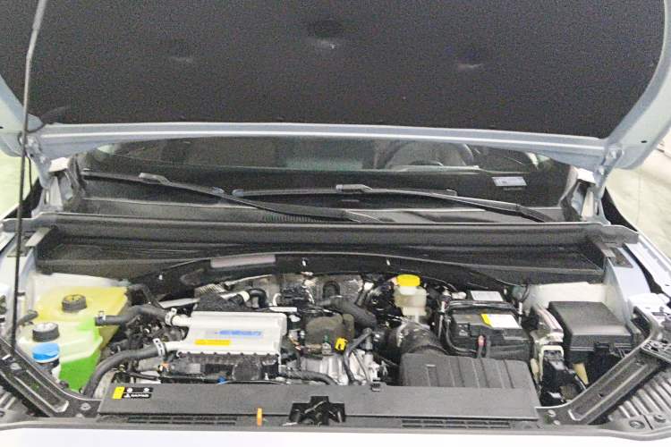 Used GAC Trumpchi GS4 2024 MAX 1.5T Flagship Edition Engine Bay
