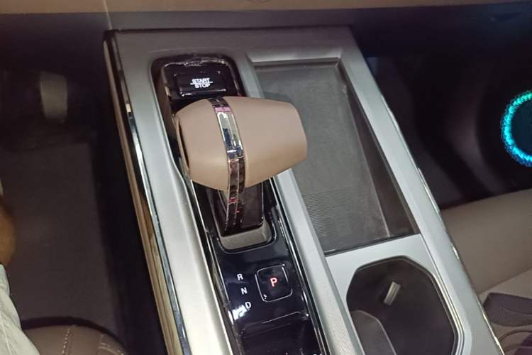 Used GAC Trumpchi GS4 2024 MAX 1.5T Flagship Edition Gear Lever