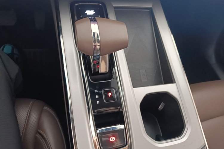 Used GAC Trumpchi GS4 2024 MAX 1.5T Flagship Edition Gear Lever