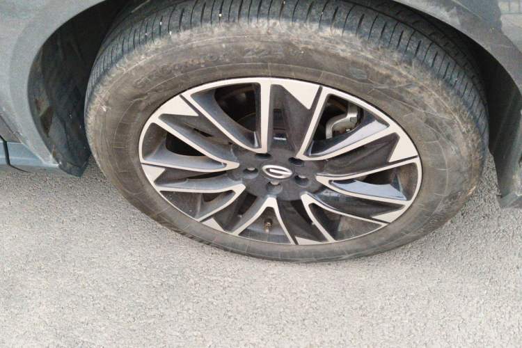 Used GAC Trumpchi GS4 2024 MAX 1.5T Flagship Edition Right Front Wheel Hub