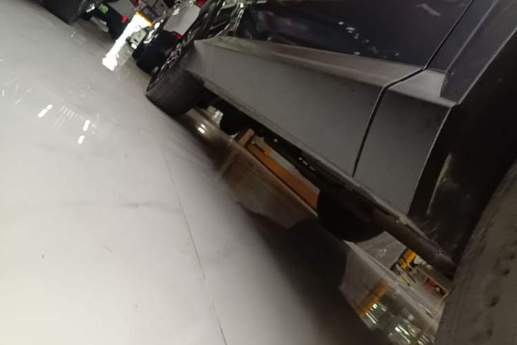Used GAC Trumpchi GS4 2024 MAX 1.5T Flagship Edition Right Side Sill