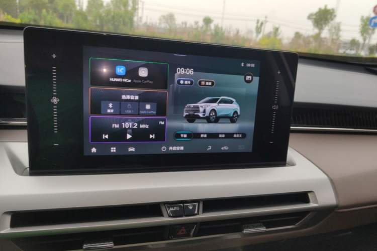 Used GAC Trumpchi GS4 2024 MAX 1.5T Flagship Edition Audio And AC Panel