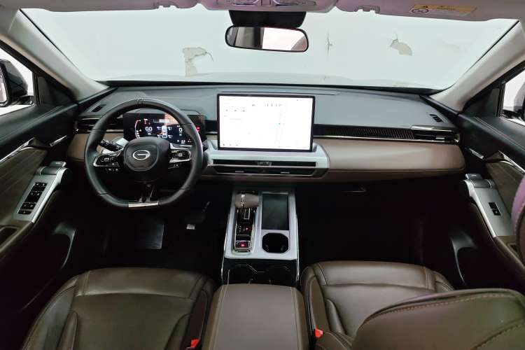 Used GAC Trumpchi GS4 2024 MAX 1.5T Flagship Edition Center Console