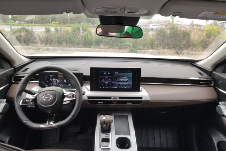Used GAC Trumpchi GS4 2024 MAX 1.5T Flagship Edition Center Console