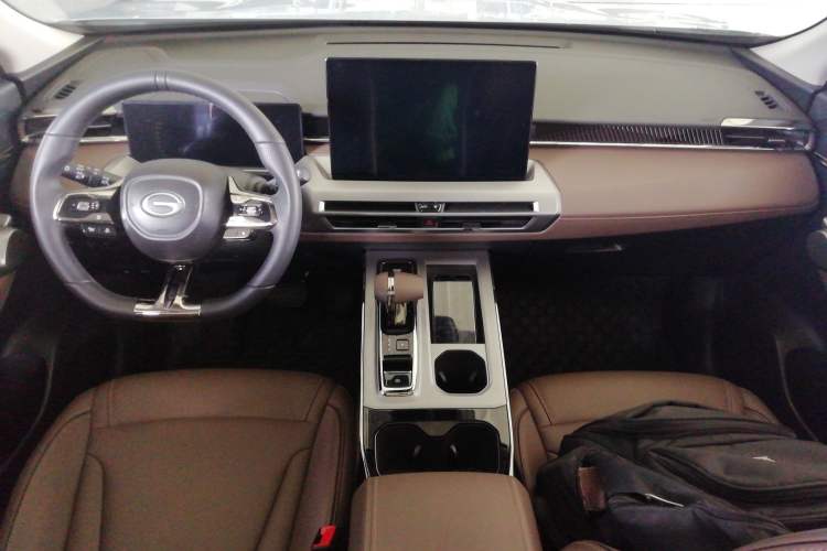 Used GAC Trumpchi GS4 2024 MAX 1.5T Flagship Edition Center Console