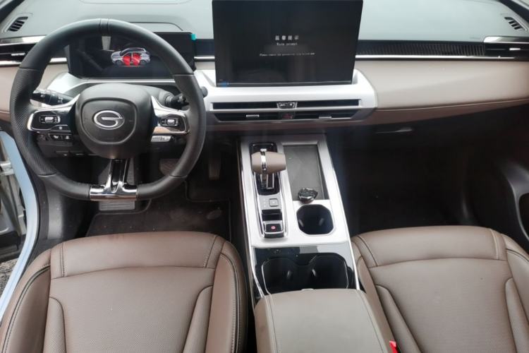 Used GAC Trumpchi GS4 2024 MAX 1.5T Flagship Edition Center Console
