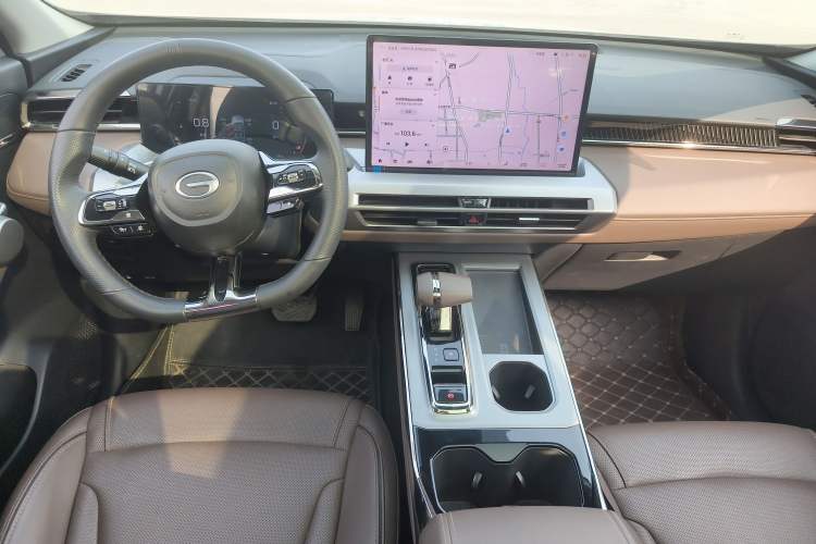 Used GAC Trumpchi GS4 2024 MAX 1.5T Flagship Edition Center Console