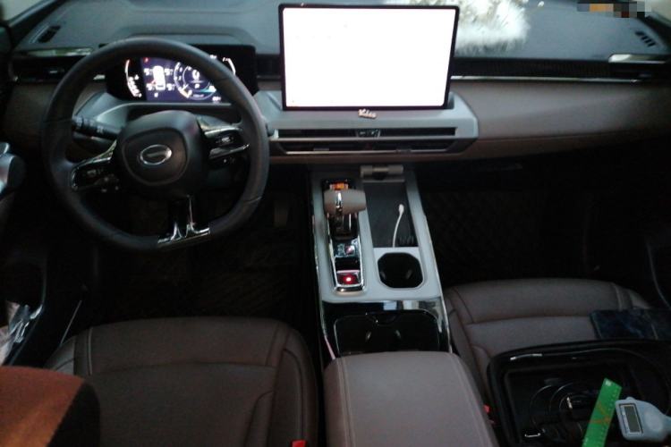 Used GAC Trumpchi GS4 2024 MAX 1.5T Flagship Edition Center Console