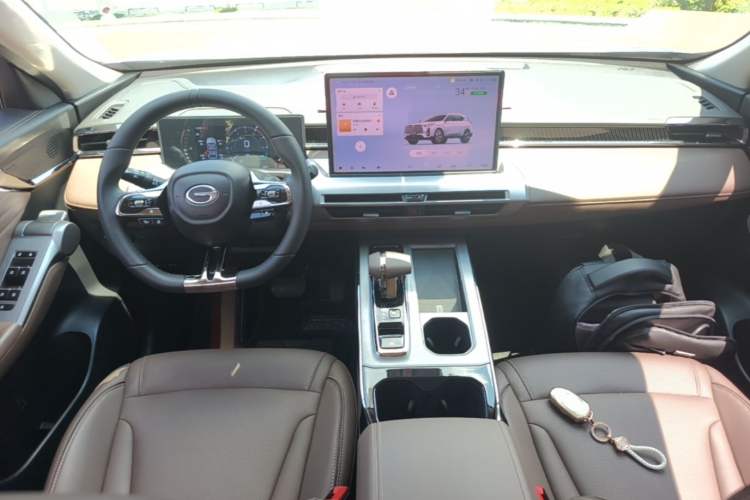 Used GAC Trumpchi GS4 2024 MAX 1.5T Flagship Edition Center Console