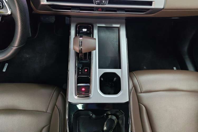 Used GAC Trumpchi GS4 2024 MAX 1.5T Flagship Edition Gear Lever