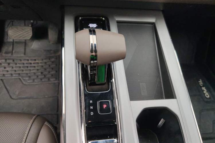Used GAC Trumpchi GS4 2024 MAX 1.5T Flagship Edition Gear Lever