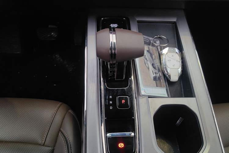 Used GAC Trumpchi GS4 2024 MAX 1.5T Flagship Edition Gear Lever