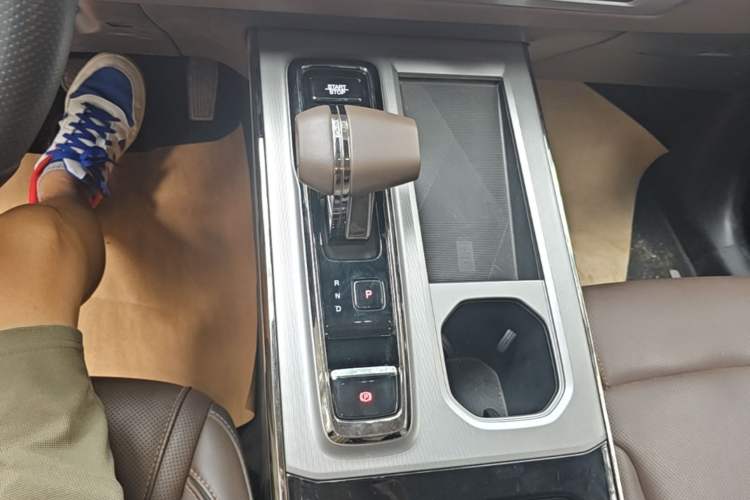 Used GAC Trumpchi GS4 2024 MAX 1.5T Flagship Edition Gear Lever