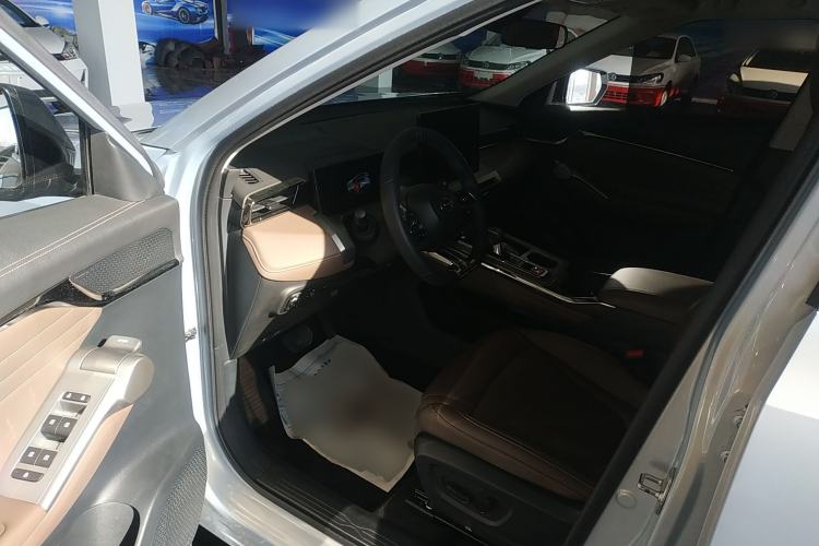 Used GAC Trumpchi GS4 2024 MAX 1.5T Flagship Edition Interior 3
