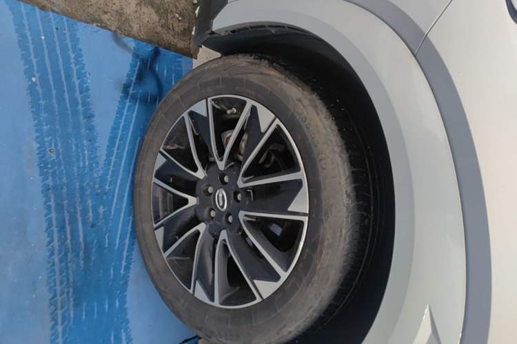Used GAC Trumpchi GS4 2024 MAX 1.5T Flagship Edition Left Front Wheel Hub