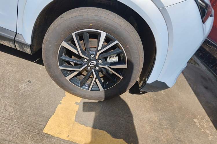 Used GAC Trumpchi GS4 2024 MAX 1.5T Flagship Edition Right Front Wheel Hub