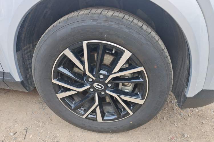 Used GAC Trumpchi GS4 2024 MAX 1.5T Flagship Edition Right Front Wheel Hub