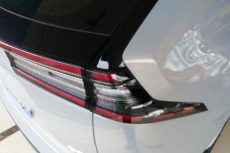Used GAC Trumpchi GS4 2024 MAX 1.5T Flagship Edition Right Rear Taillight