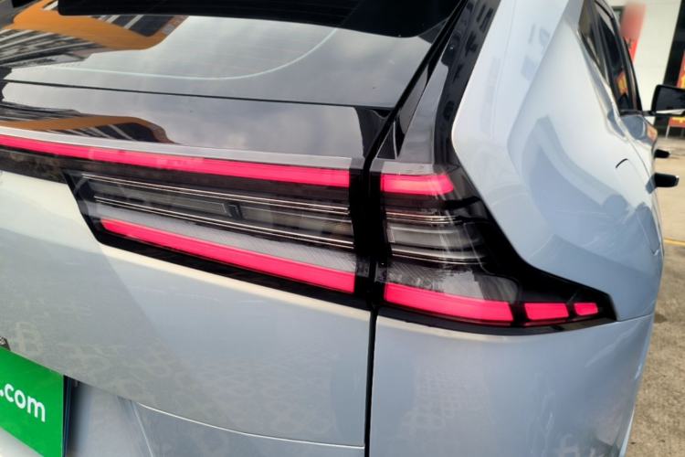 Used GAC Trumpchi GS4 2024 MAX 1.5T Flagship Edition Right Rear Taillight