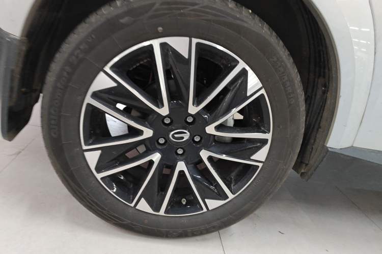 Used GAC Trumpchi GS4 2024 MAX 1.5T Flagship Edition Right Rear Wheel Hub