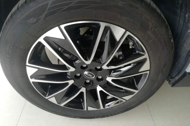 Used GAC Trumpchi GS4 2024 MAX 1.5T Flagship Edition Right Rear Wheel Hub