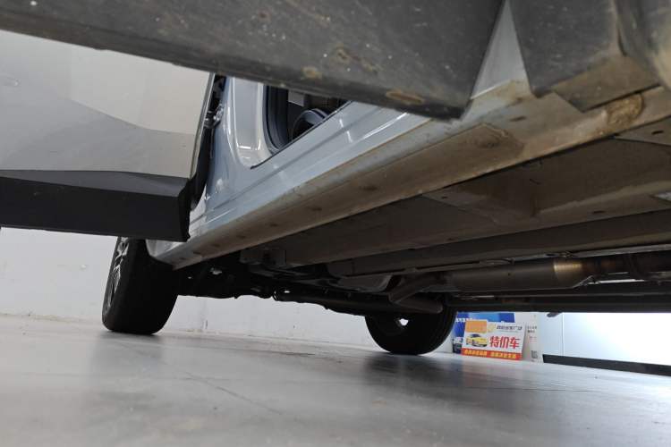 Used GAC Trumpchi GS4 2024 MAX 1.5T Flagship Edition Right Side Sill