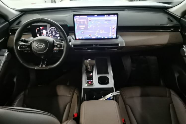 Used GAC Trumpchi GS4 2024 MAX 1.5T Flagship Edition Center Console