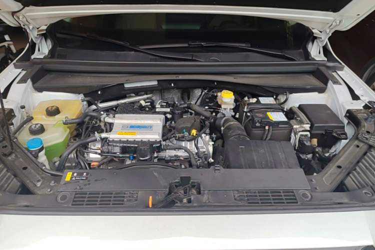 Used GAC Trumpchi GS4 2024 MAX 1.5T Flagship Edition Engine Bay