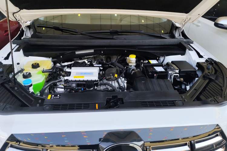 Used GAC Trumpchi GS4 2024 MAX 1.5T Flagship Edition Engine Bay
