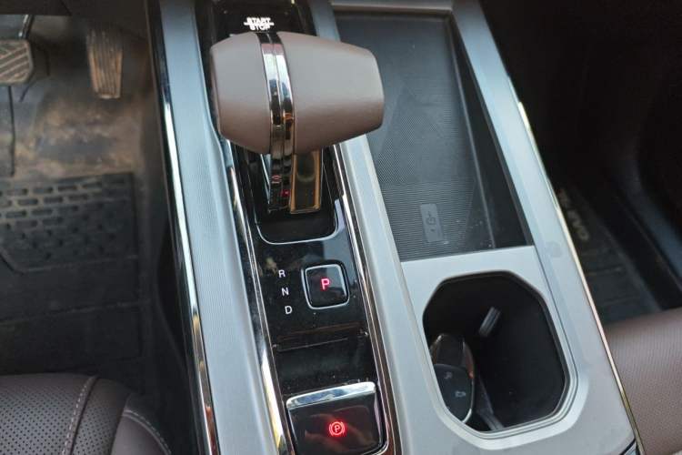 Used GAC Trumpchi GS4 2024 MAX 1.5T Flagship Edition Gear Lever