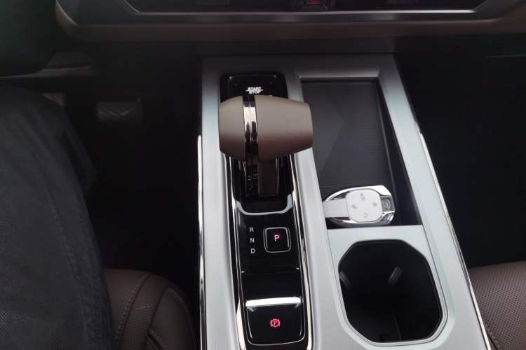 Used GAC Trumpchi GS4 2024 MAX 1.5T Flagship Edition Gear Lever