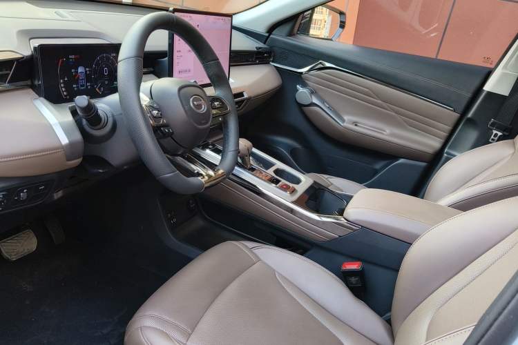 Used GAC Trumpchi GS4 2024 MAX 1.5T Flagship Edition Interior 2