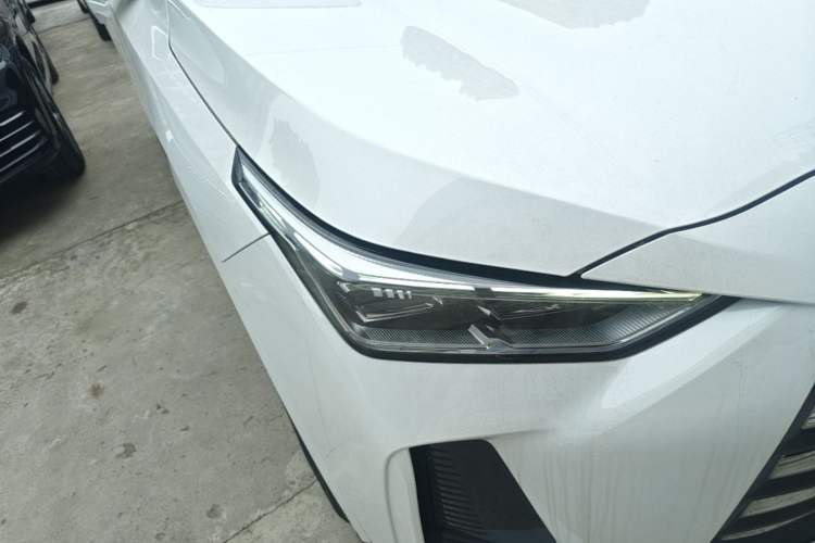 Used GAC Trumpchi GS4 2024 MAX 1.5T Flagship Edition Right Front Headlight